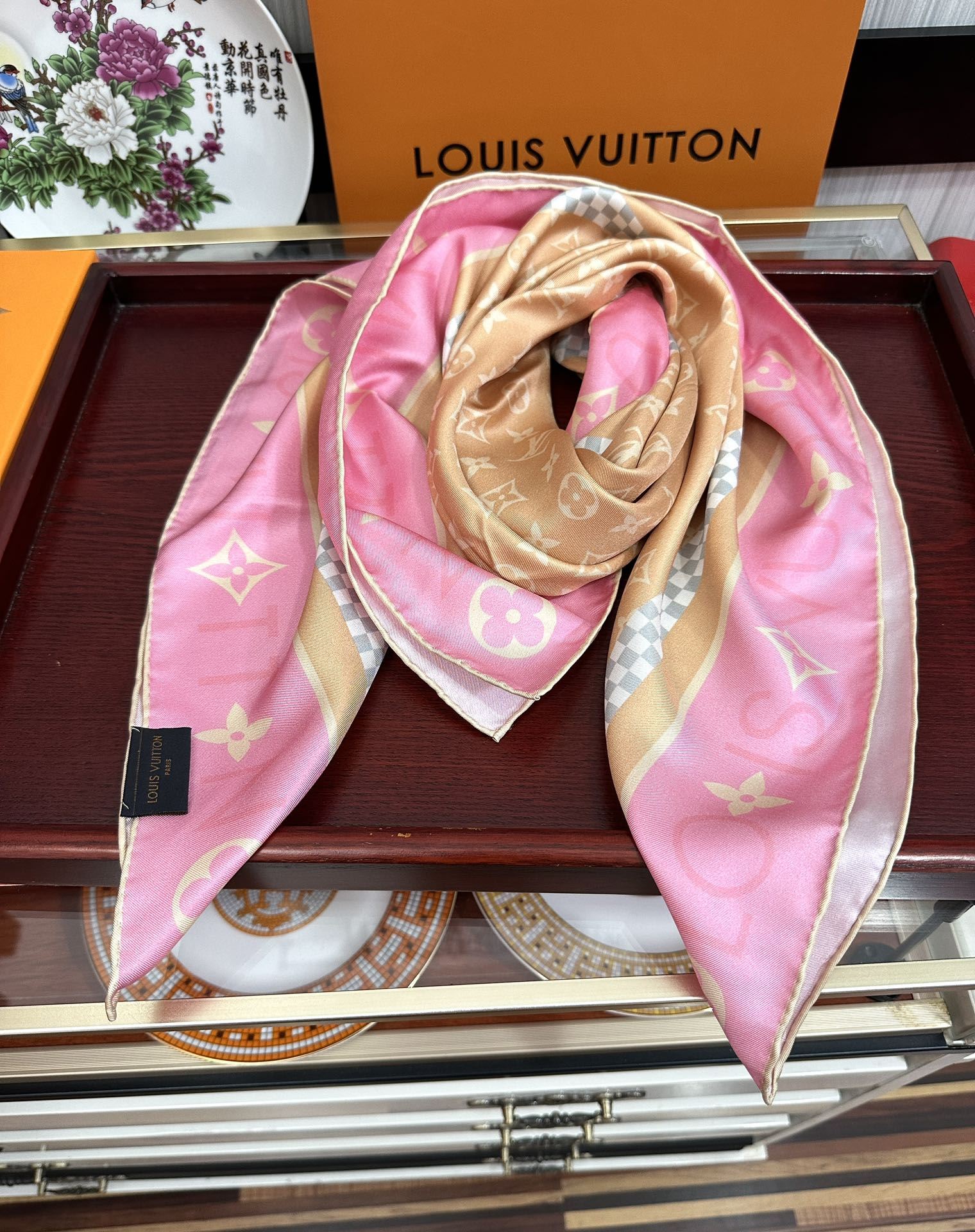 Louis Vuitton Scarf